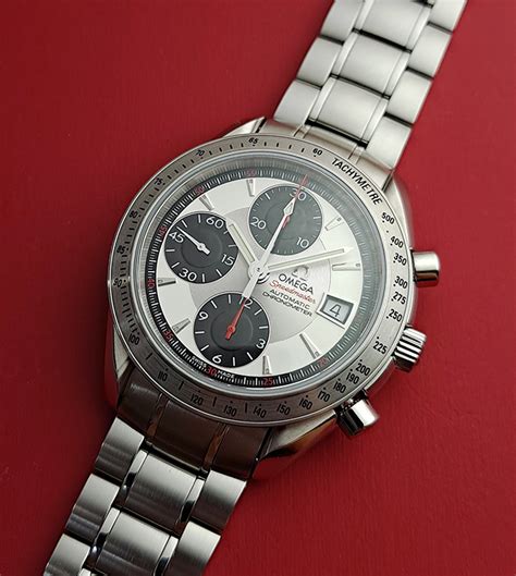 omega speedmaster date 3211.31 replica